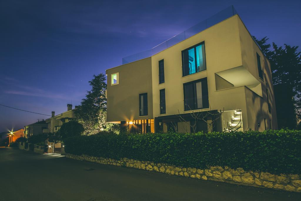 Opera Apartments زادار المظهر الخارجي الصورة