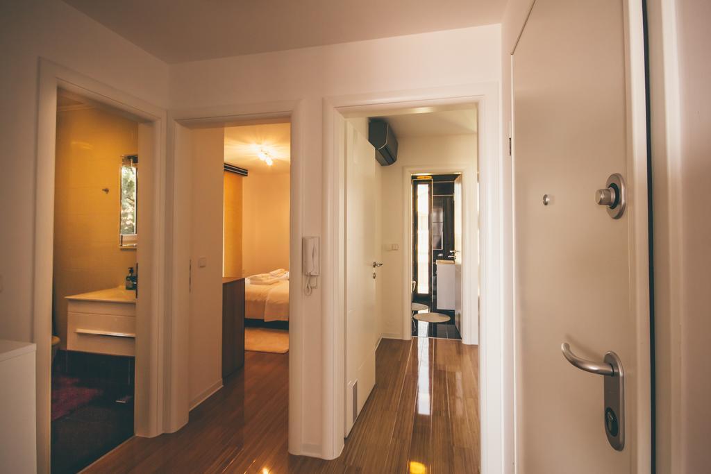 Opera Apartments زادار المظهر الخارجي الصورة